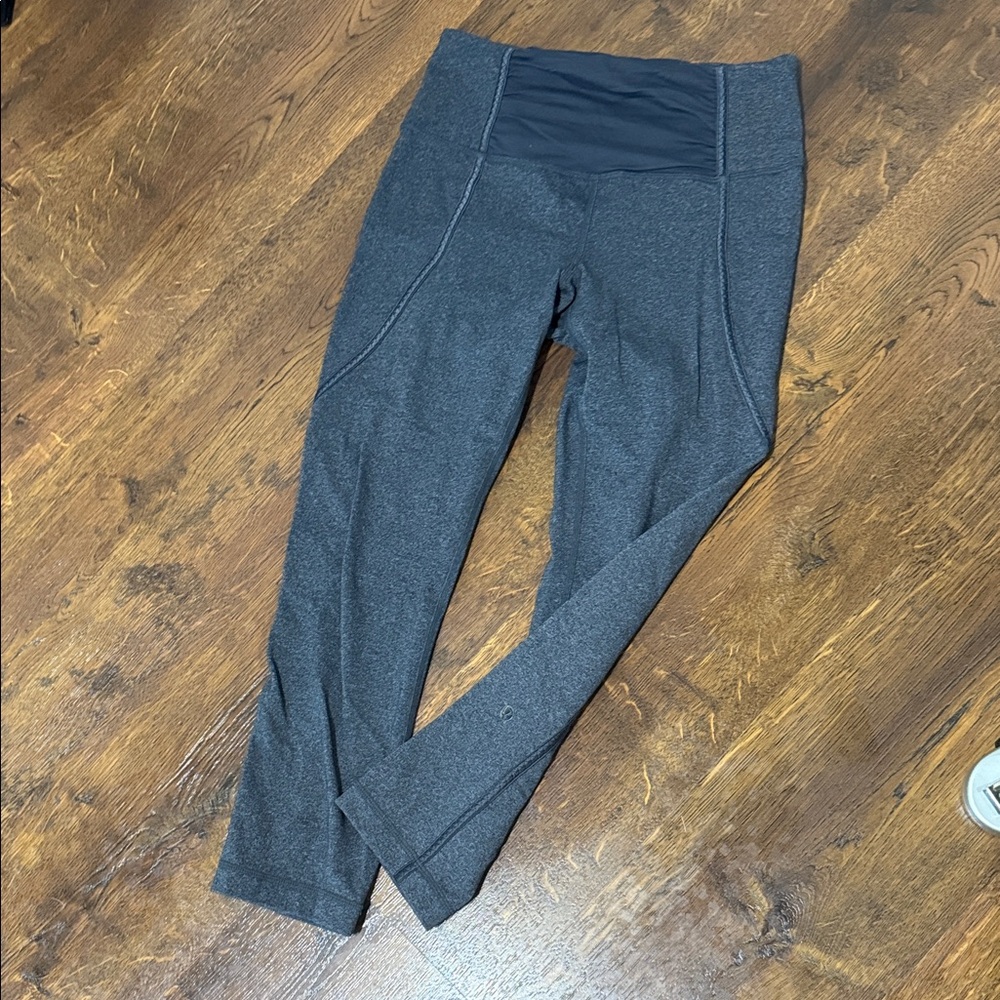 Lululemon yoga pants